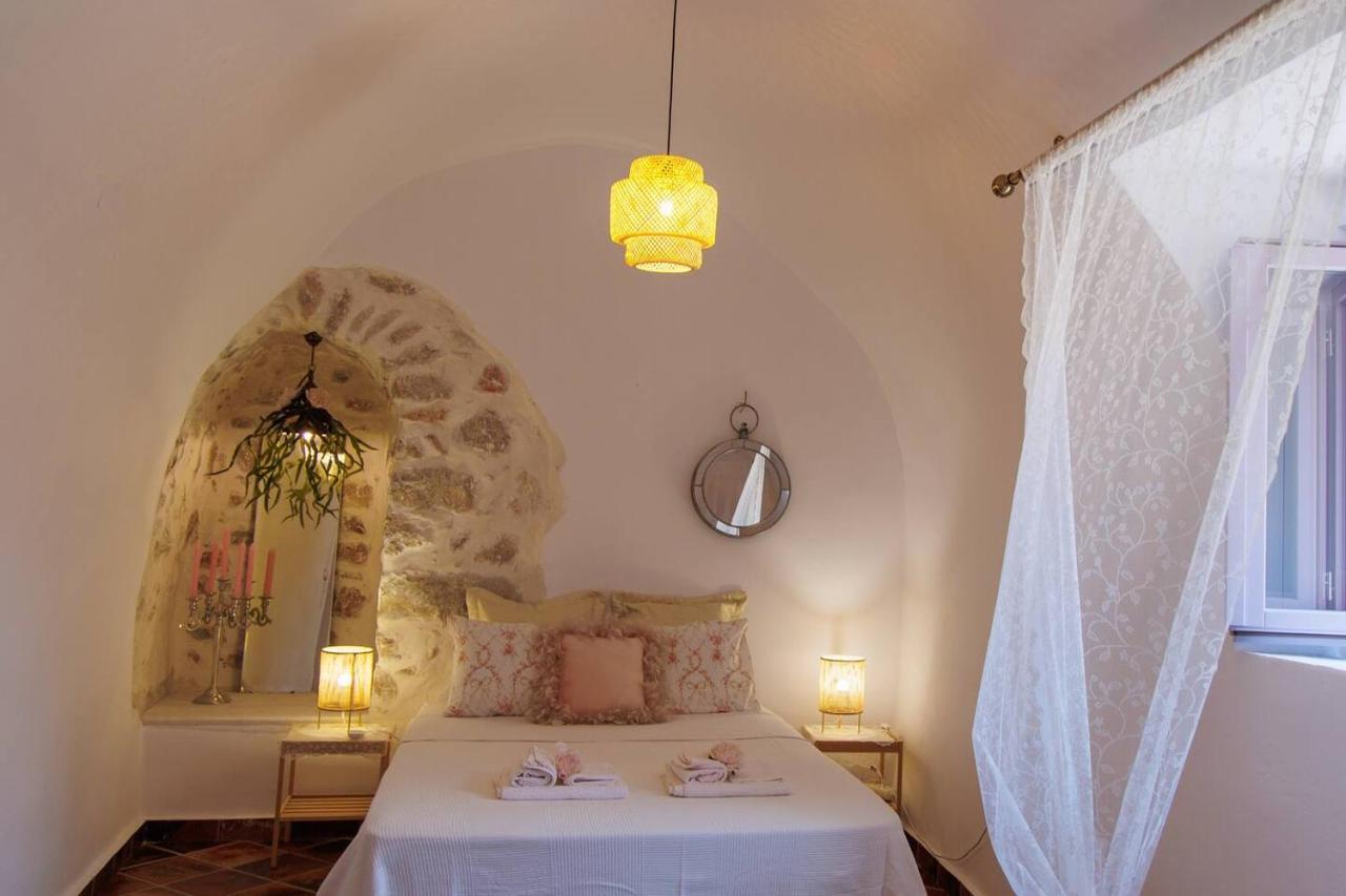 Iliana'S House - Spacious Cave House In The Center Of Areopolis Exterior photo